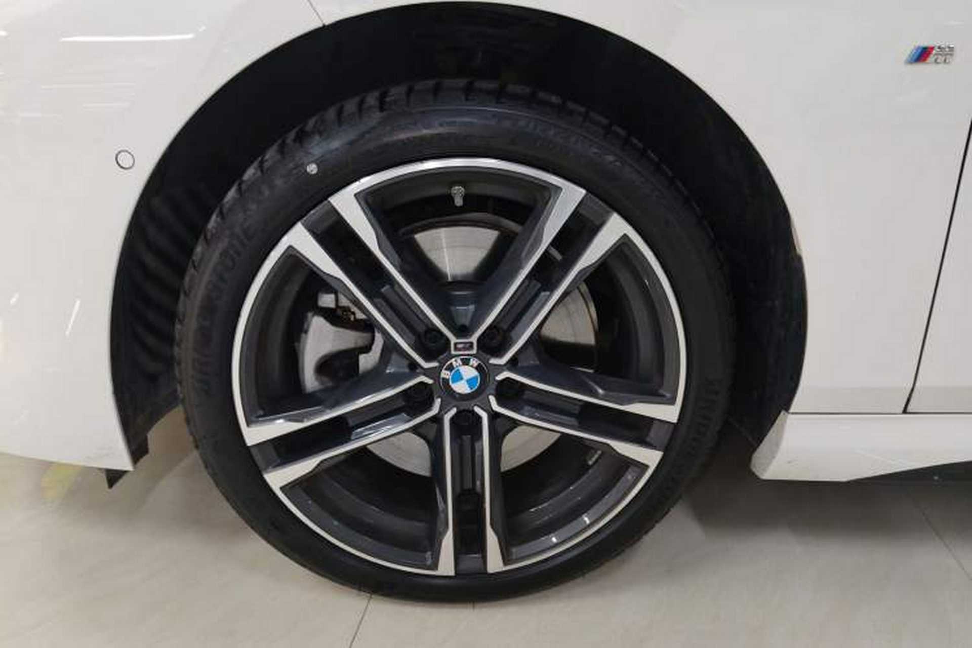 Used BMW 2 Series 2023 225i Four-Door Coupe M Sport Package Left Front Wheel Hub