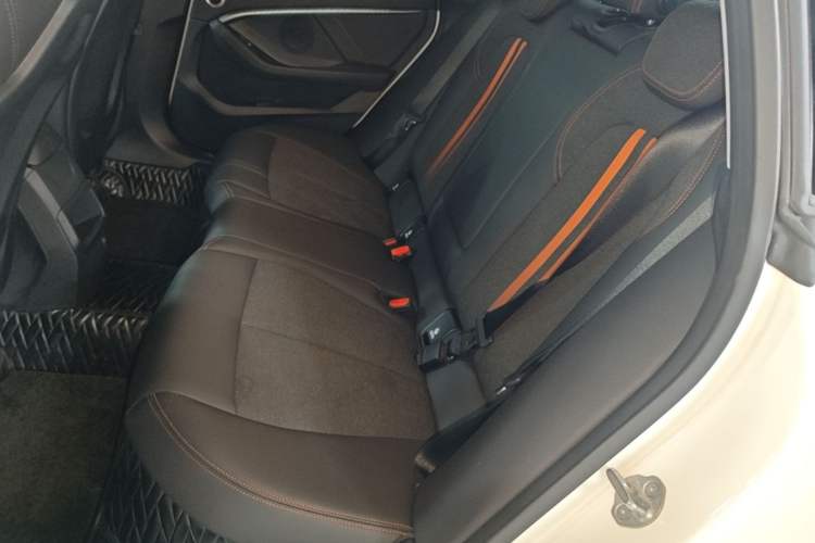 Used BMW 2 Series 2023 225i Four-Door Coupe M Sport Package Left Rear Seat