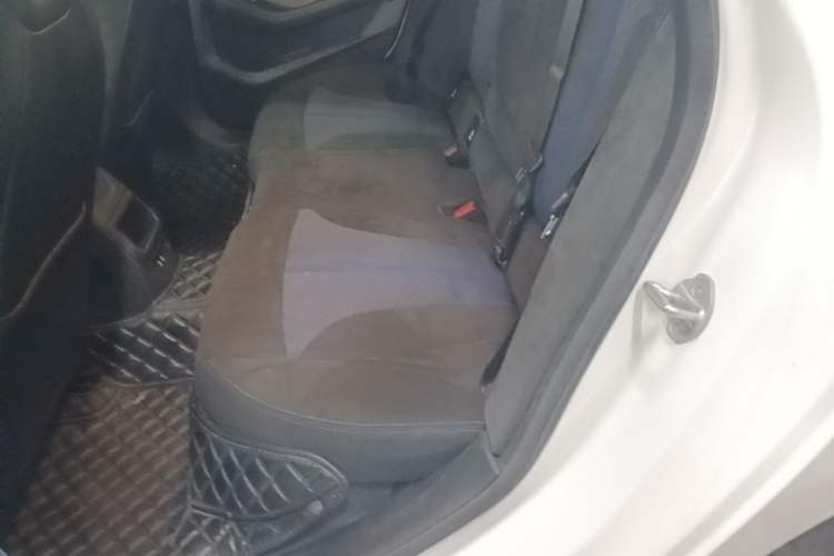 Used BMW 2 Series 2023 225i Four-Door Coupe M Sport Shadowline Package Left Rear Seat
