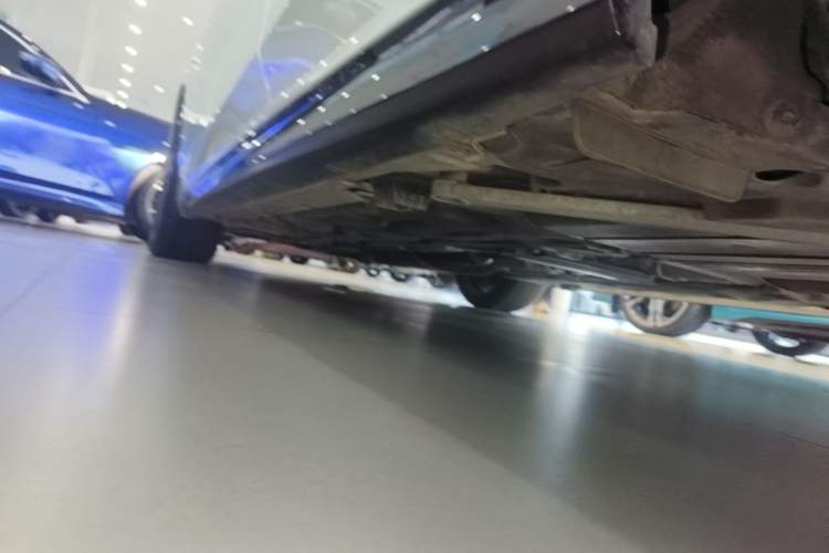 Used BMW 2 Series 2023 225i Four-Door Coupe M Sport Package Left Side Sill