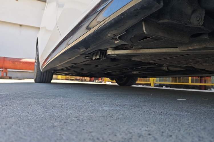 Used BMW 2 Series 2023 225i Four-Door Coupe M Sport Package Left Side Sill