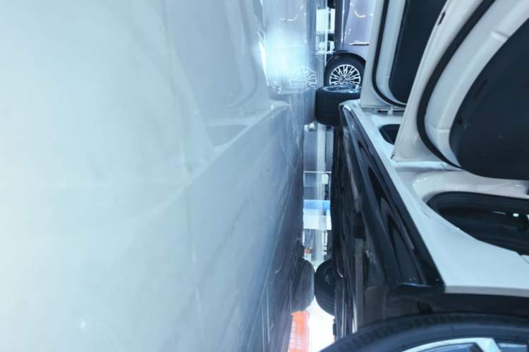 Used BMW 2 Series 2023 225i Four-Door Coupe M Sport Package Left Side Sill