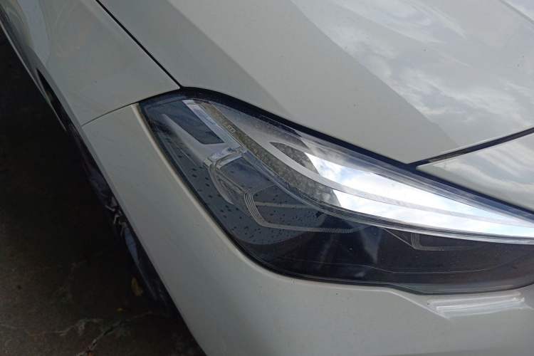 Used BMW 2 Series 2023 225i Four-Door Coupe M Sport Package Right Front Headlight