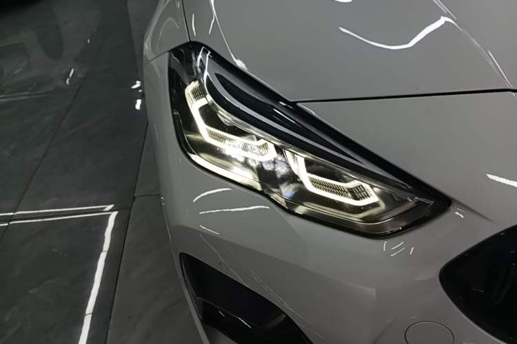 Used BMW 2 Series 2023 225i Four-Door Coupe M Sport Shadowline Package Right Front Headlight