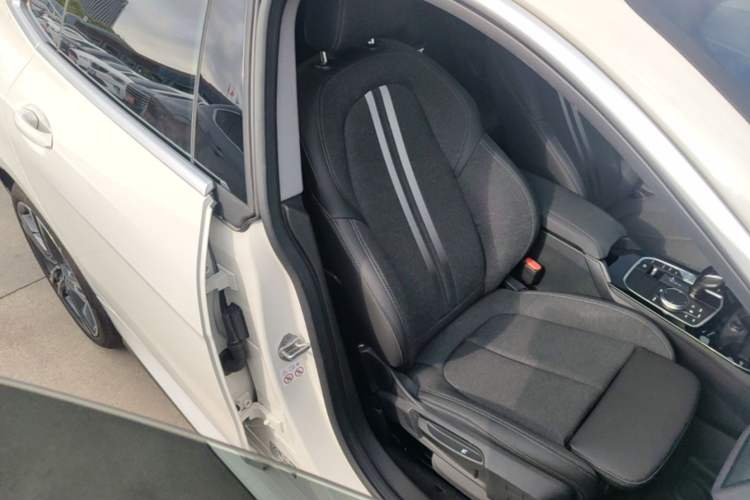 Used BMW 2 Series 2023 225i Four-Door Coupe M Sport Package Right Front Seat
