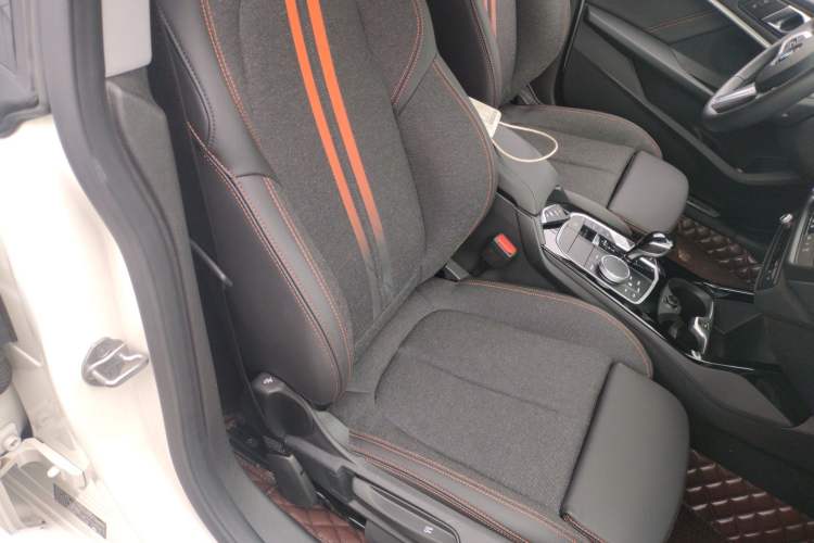 Used BMW 2 Series 2023 225i Four-Door Coupe M Sport Package Right Front Seat