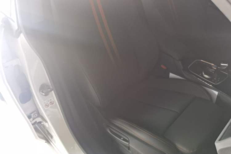 Used BMW 2 Series 2023 225i Four-Door Coupe M Sport Package Right Front Seat