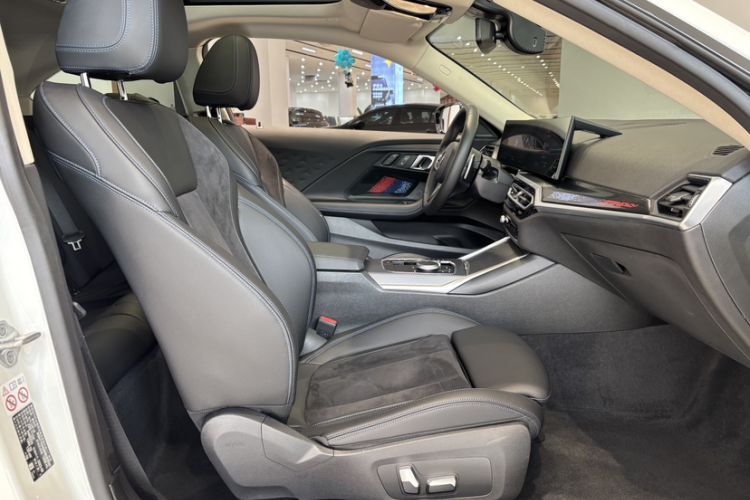 Used BMW 2 Series 2023 225i M Sport Night Edition Package Right Front Seat
