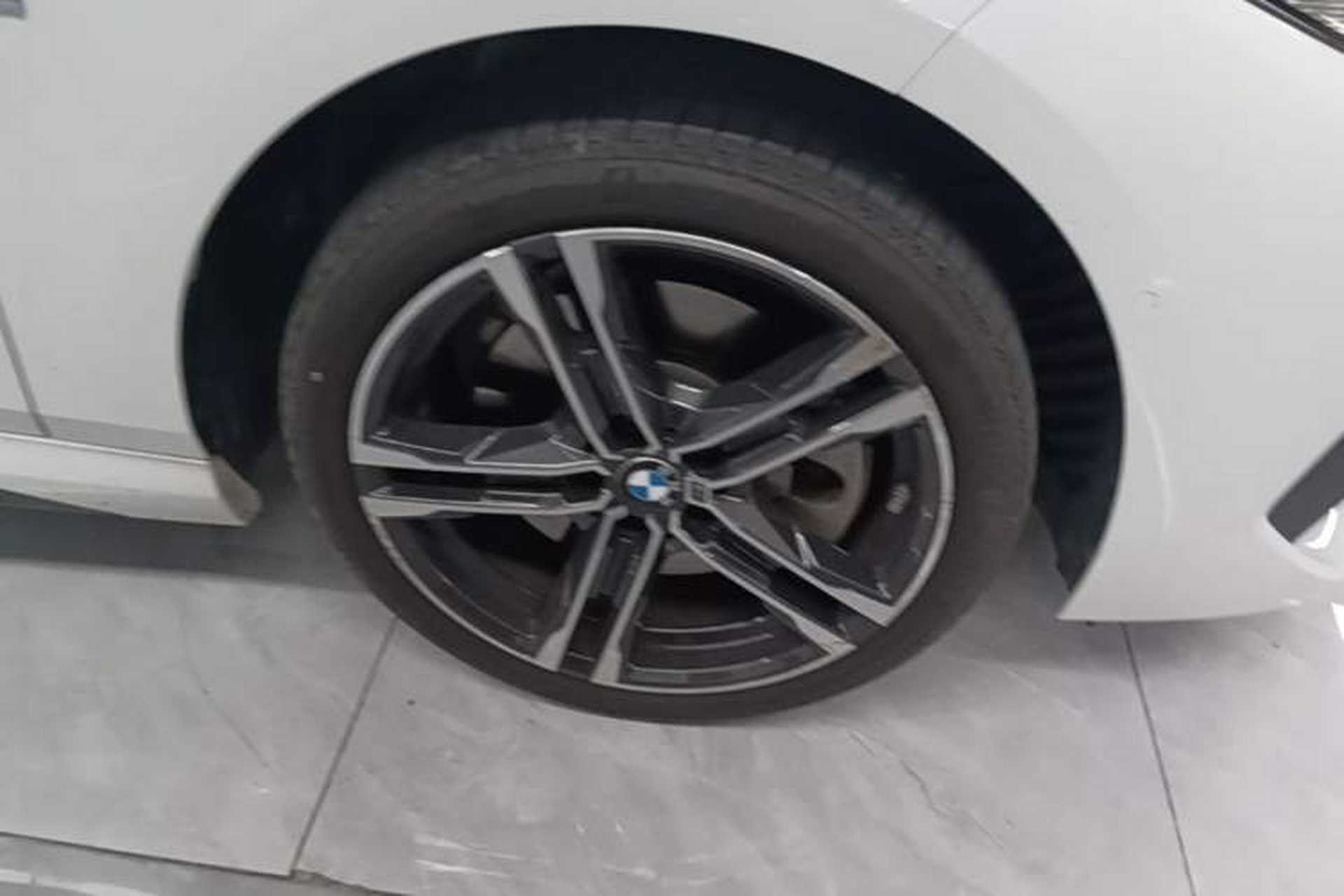 Used BMW 2 Series 2023 225i Four-Door Coupe M Sport Shadowline Package Right Front Wheel Hub