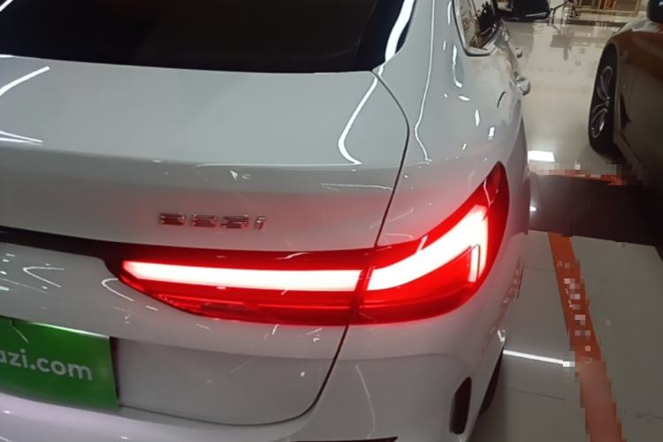 Used BMW 2 Series 2023 225i Four-Door Coupe M Sport Package Right Rear Taillight
