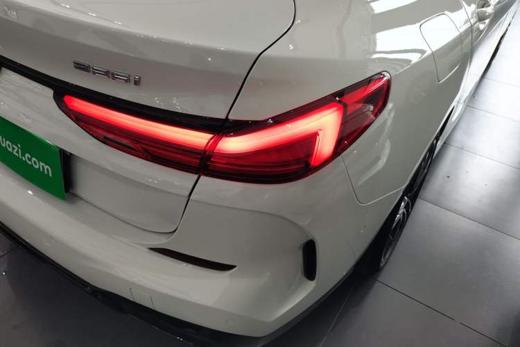 Used BMW 2 Series 2023 225i Four-Door Coupe M Sport Package Right Rear Taillight
