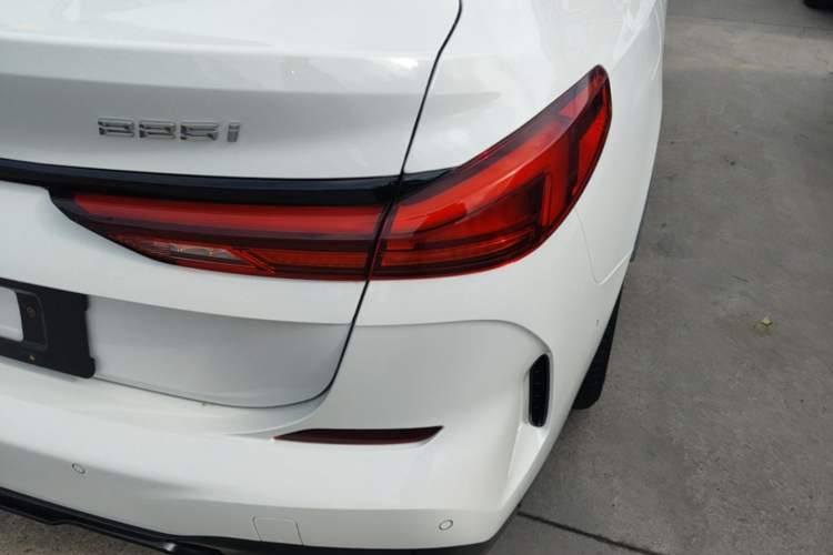 Used BMW 2 Series 2023 225i Four-Door Coupe M Sport Package Right Rear Taillight