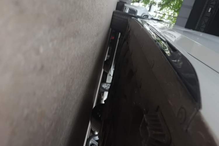 Used BMW 2 Series 2023 225i Four-Door Coupe M Sport Shadowline Package Right Side Sill