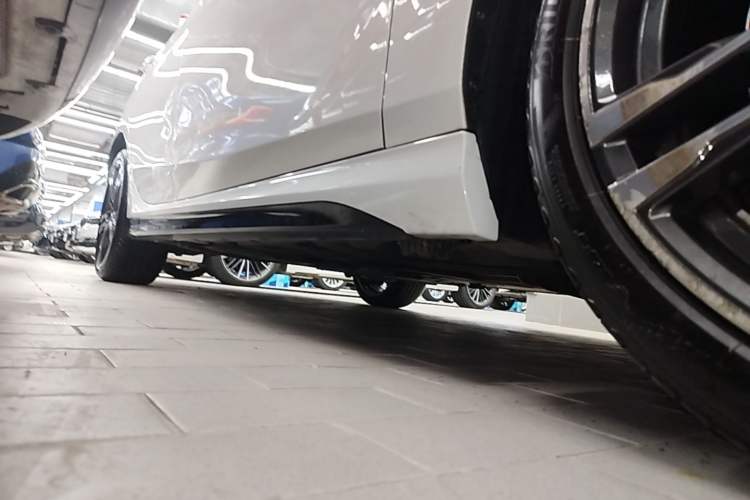 Used BMW 2 Series 2023 225i Four-Door Coupe M Sport Shadowline Package Right Side Sill