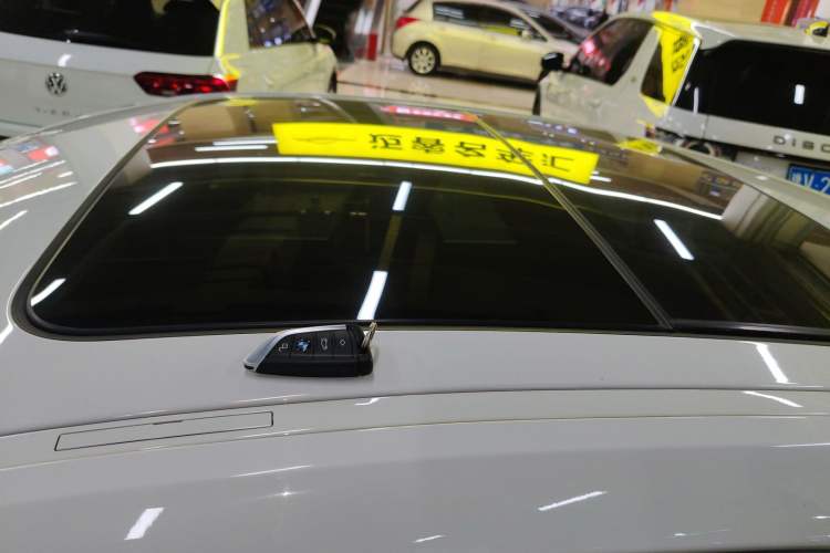 Used BMW 2 Series 2023 225i Four-Door Coupe M Sport Package Roof