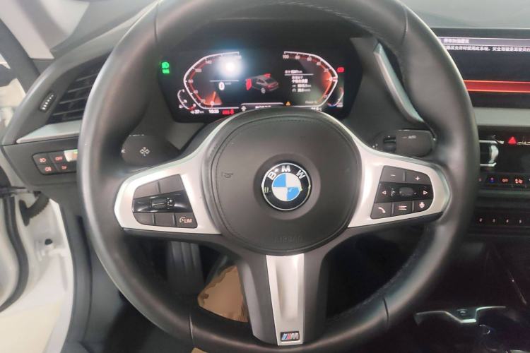 Used BMW 2 Series 2023 225i Four-Door Coupe M Sport Package Steering Wheel