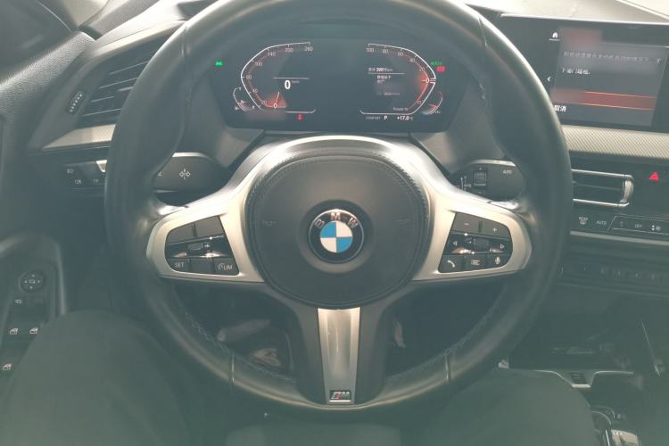 Used BMW 2 Series 2023 225i Four-Door Coupe M Sport Package Steering Wheel