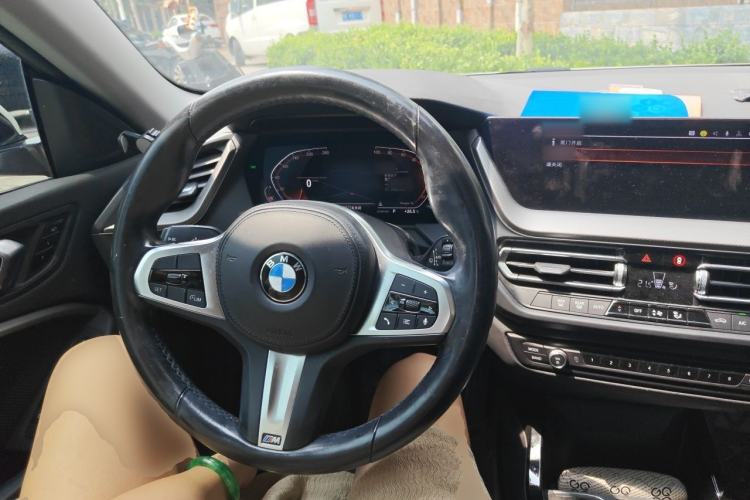 Used BMW 2 Series 2023 225i Four-Door Coupe M Sport Package Steering Wheel