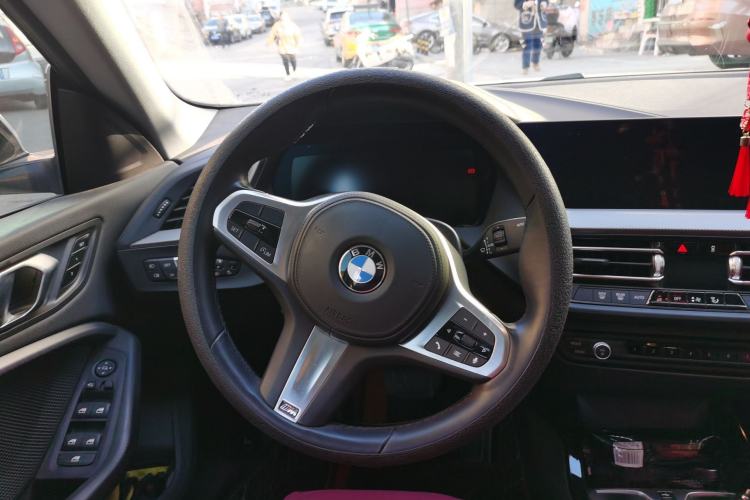 Used BMW 2 Series 2023 225i Four-Door Coupe M Sport Package Steering Wheel