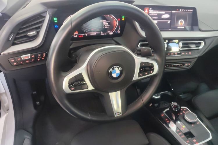 Used BMW 2 Series 2023 225i Four-Door Coupe M Sport Package Steering Wheel