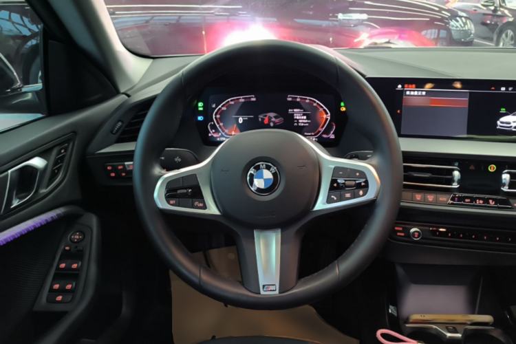 Used BMW 2 Series 2023 225i Four-Door Coupe M Sport Package Steering Wheel