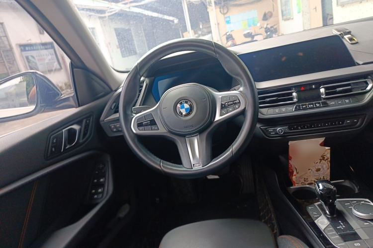 Used BMW 2 Series 2023 225i Four-Door Coupe M Sport Package Steering Wheel