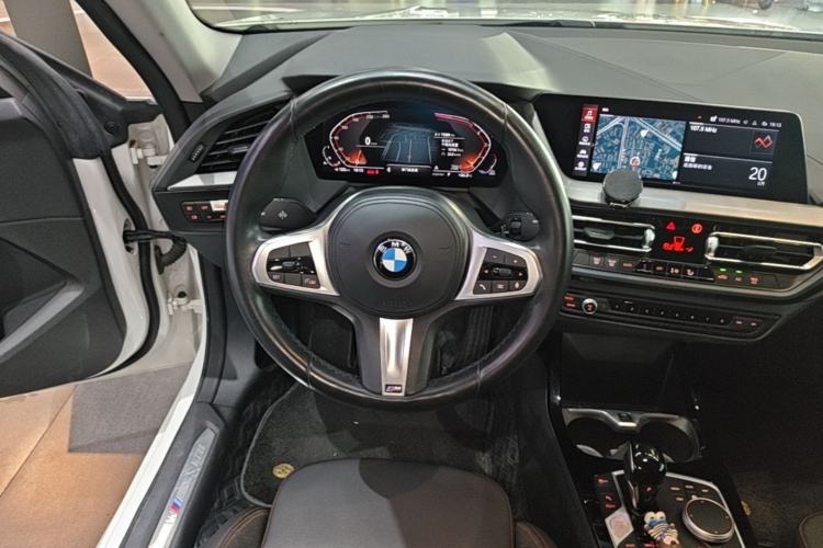 Used BMW 2 Series 2023 225i Four-Door Coupe M Sport Package Steering Wheel