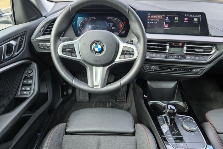 Used BMW 2 Series 2023 225i Four-Door Coupe M Sport Package Steering Wheel