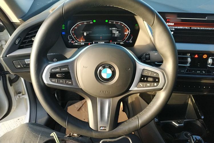 Used BMW 2 Series 2023 225i Four-Door Coupe M Sport Package Steering Wheel