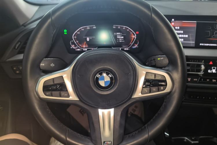 Used BMW 2 Series 2023 225i Four-Door Coupe M Sport Package Steering Wheel