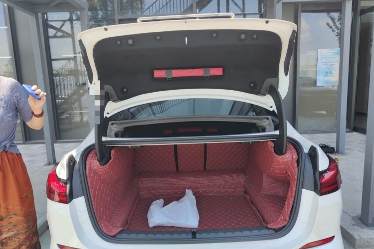 Used BMW 2 Series 2023 225i Four-Door Coupe M Sport Package Trunk