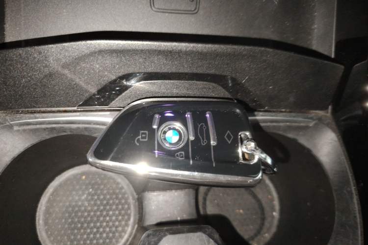 Used BMW 2 Series 2023 Facelifted 225i Four-Door Coupe M Sport Night Edition Package Vehicle Key
