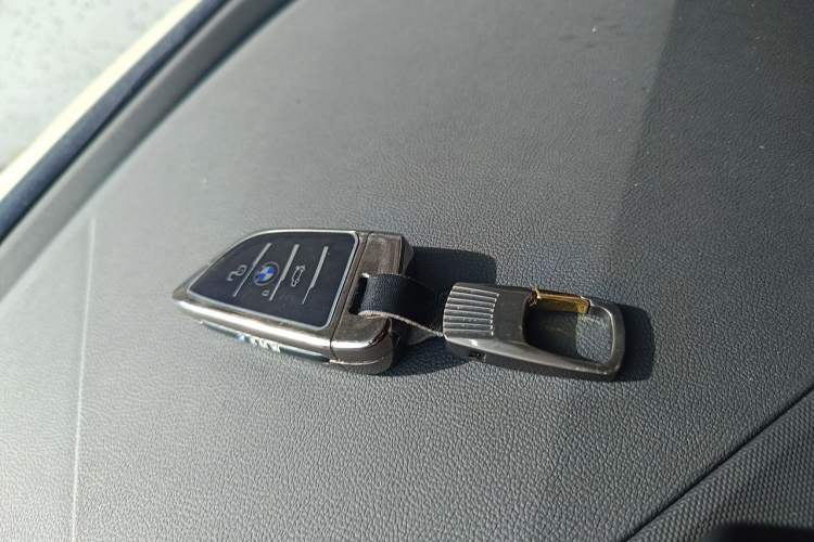 Used BMW 2 Series 2023 225i Four-Door Coupe M Sport Package Vehicle Key