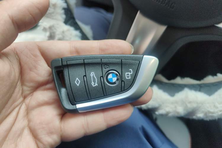 Used BMW 2 Series 2023 225i Four-Door Coupe M Sport Package Vehicle Key