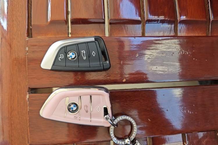 Used BMW 2 Series 2023 225i Four-Door Coupe M Sport Package Vehicle Key