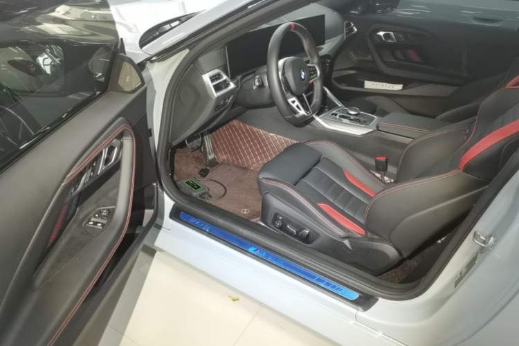 Used BMW 2 Series 2024 M240i Driver Seat