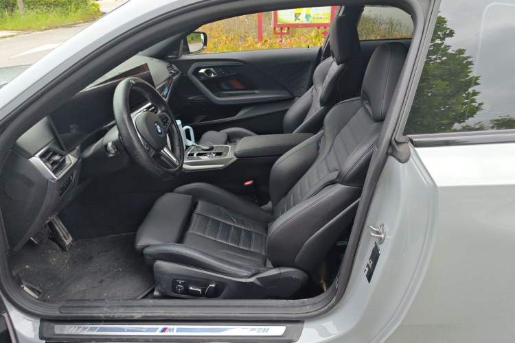 Used BMW 2 Series 2024 M240i Left Front Seat
