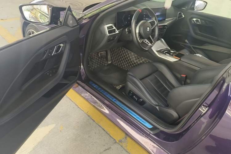 Used BMW 2 Series 2024 M240i Driver Seat