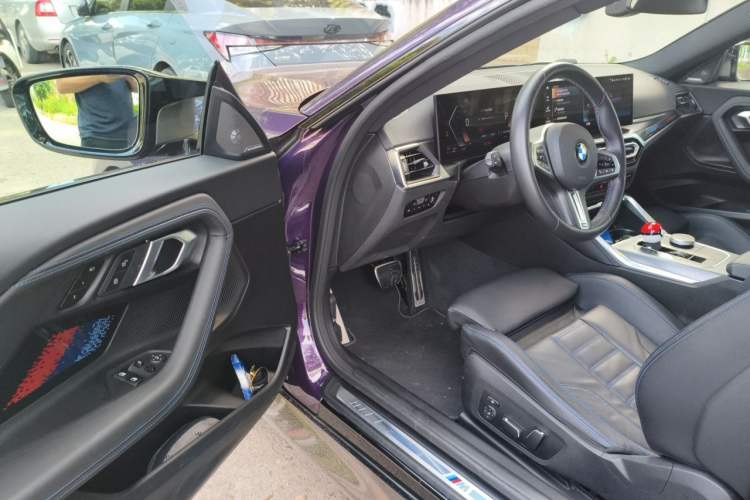 Used BMW 2 Series 2024 M240i Driver Seat