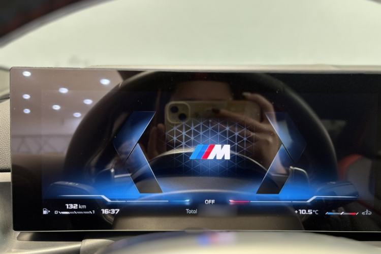 Used BMW 2 Series 2024 M240i Interior 2