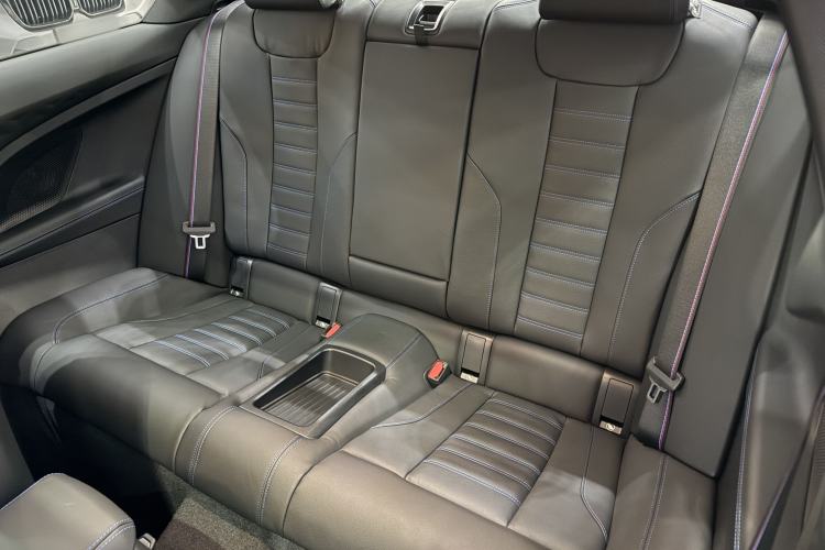Used BMW 2 Series 2024 M240i Interior 7