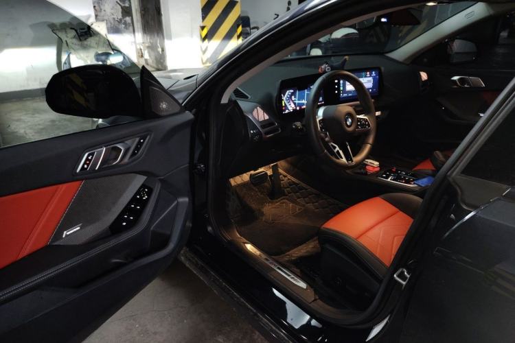 Used BMW 2 Series 2025 225L M Sport Night Edition Package Driver Seat