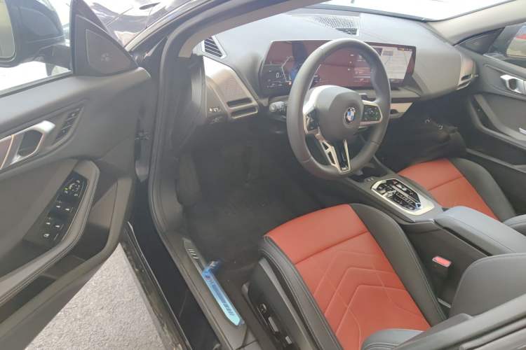 Used BMW 2 Series 2025 225L M Sport Night Edition Package Driver Seat