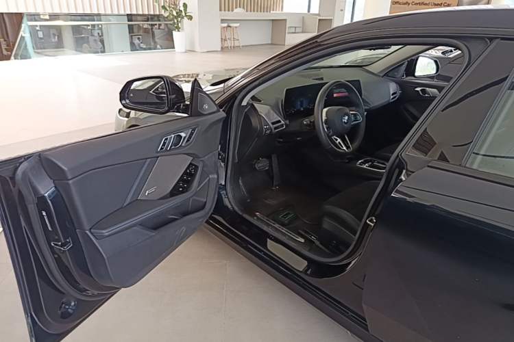 Used BMW 2 Series 2025 225L M Sport Night Edition Package Driver Seat