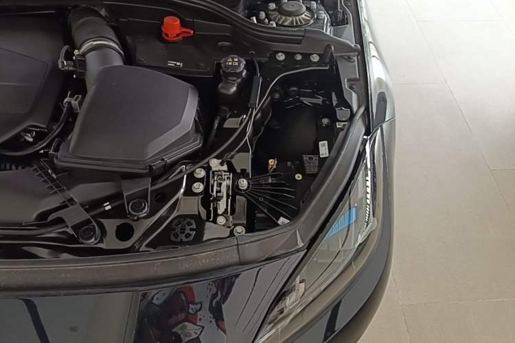 Used BMW 2 Series 2025 225L M Sport Night Edition Package Engine Bay Left