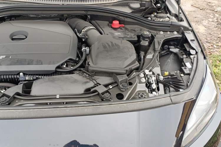 Used BMW 2 Series 2025 225L M Sport Night Edition Package Engine Bay Left