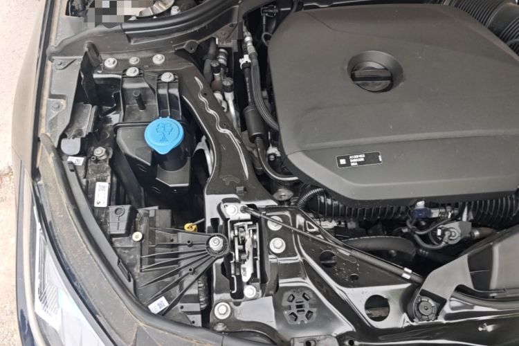 Used BMW 2 Series 2025 225L M Sport Package Engine Bay Right