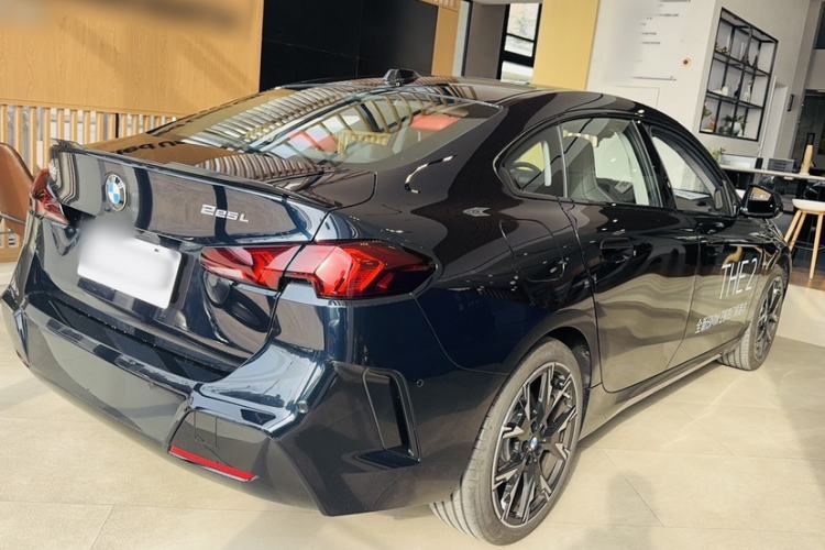 Used BMW 2 Series 2025 225L M Sport Night Edition Package Exterior 1