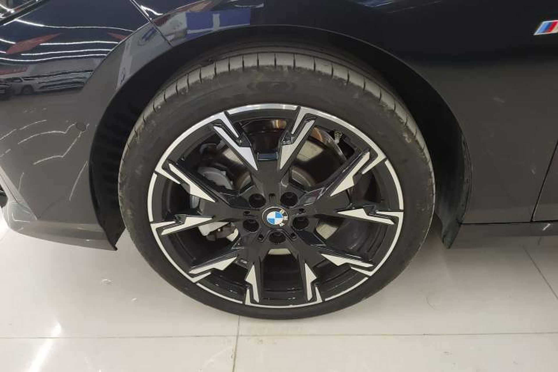 Used BMW 2 Series 2025 225L M Sport Night Edition Package Exterior 4