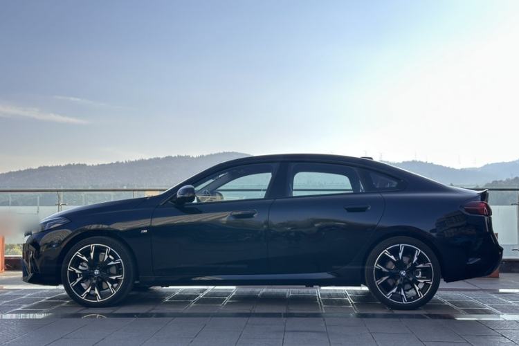 Used BMW 2 Series 2025 225L M Sport Night Edition Package Exterior 6